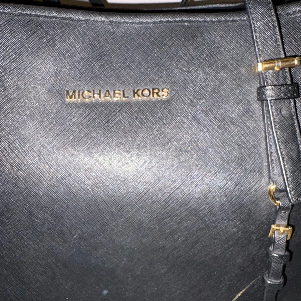 Michael Kors Black Tote Bag - Picture 2 of 12